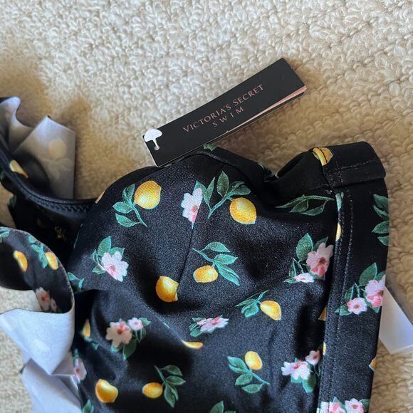 NEW Victoria’s Secret Ruffle High Waist Cheeky‎ Bikini Set Top Bottom Set Size S - Picture 5 of 8